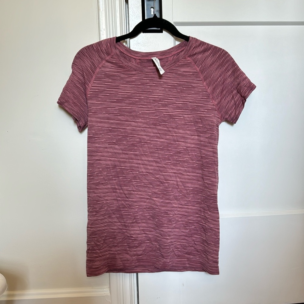 Athleta workout top medium - activewear